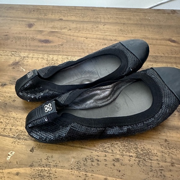 Coach black sequin ballet flats size 6 - Picture 2 of 4